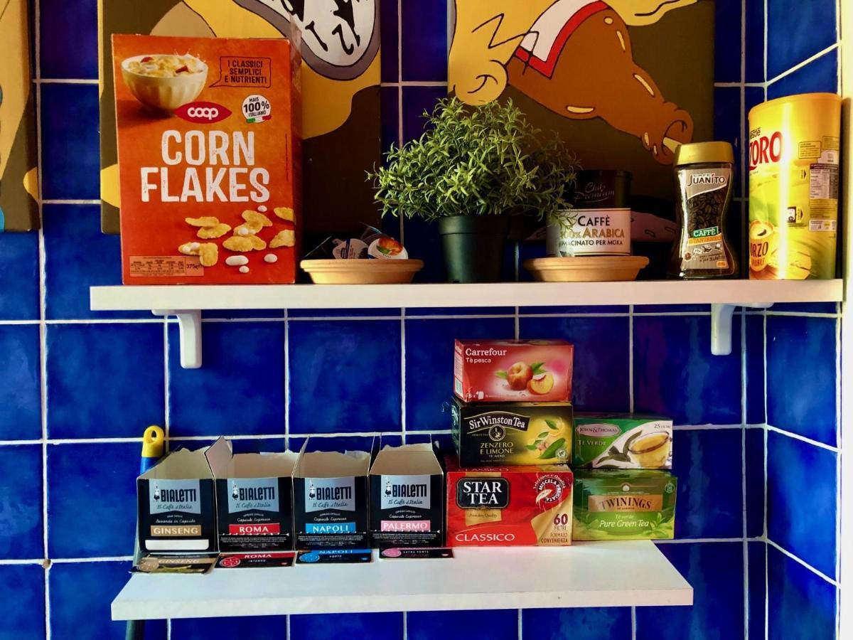 Comics Guesthouse Hostel Roma Ngoại thất bức ảnh