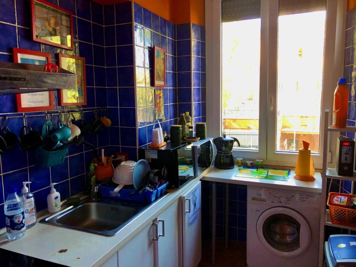 Comics Guesthouse Hostel Roma Ngoại thất bức ảnh