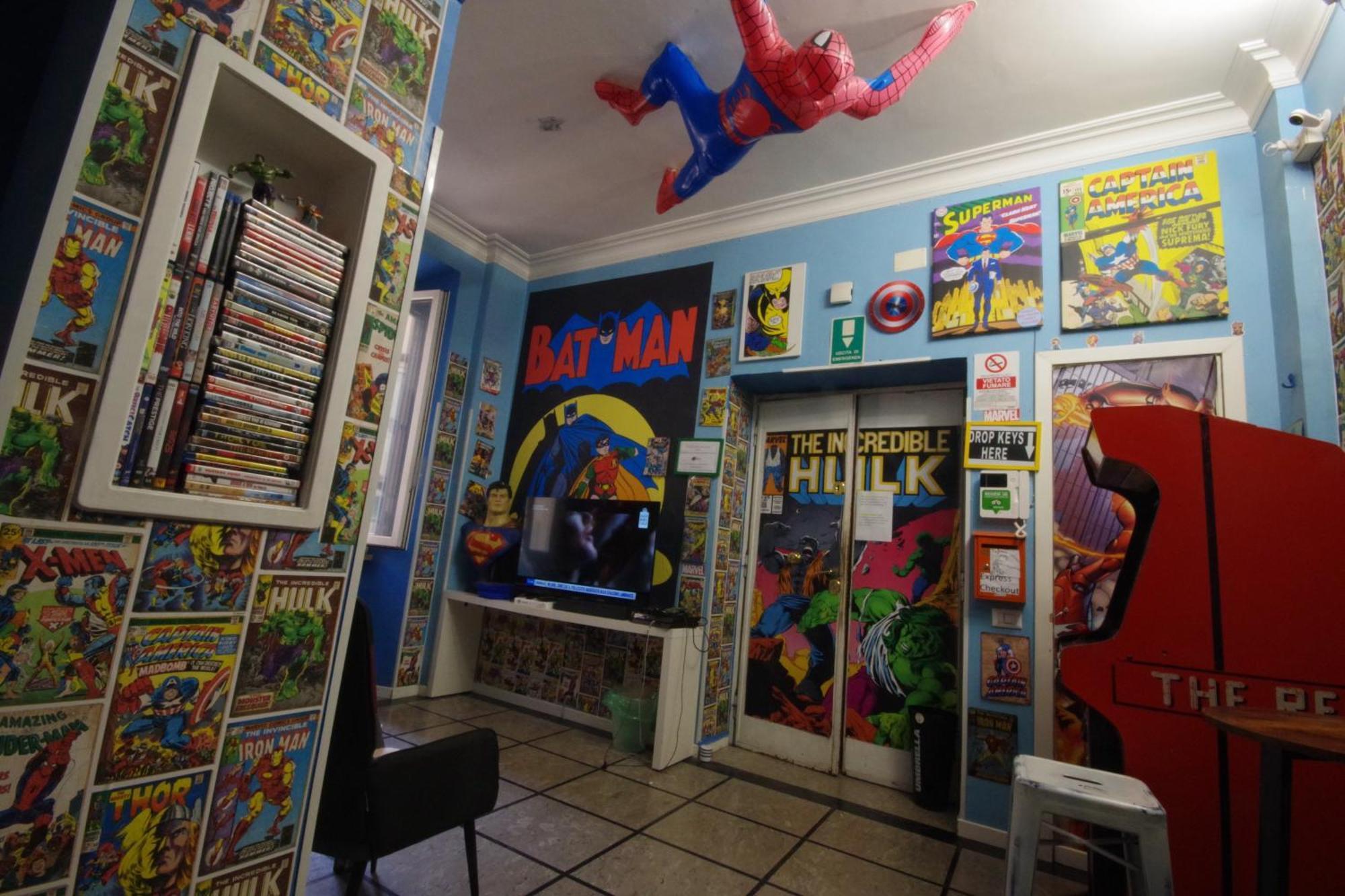 Comics Guesthouse Hostel Roma Ngoại thất bức ảnh